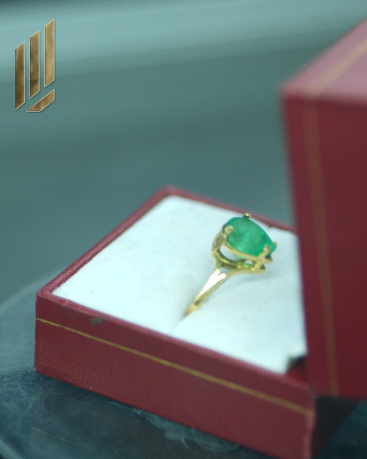 Anillo Lady Solitaria Esmeralda